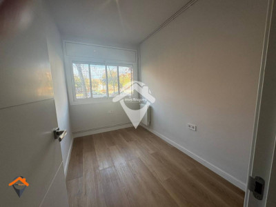 GRAN PISO REFORMADO A ESTRENAR CON BALCON