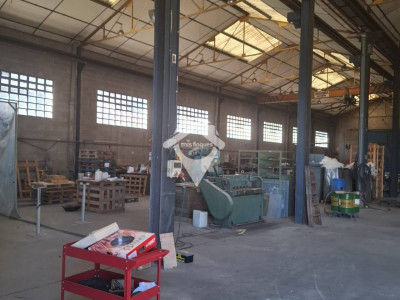 GRAN VENTA NAVE EN POLINYA