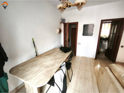 HABITACIÓN DOBLE EXTERIOR JUNTO A RENFE SUD
