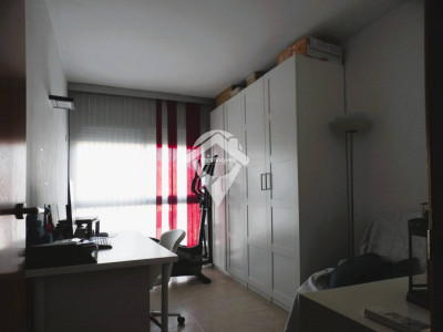 IDEAL INVERSORES¡¡¡PISO EN LA ZONA DE MAS DURAN !!!!!