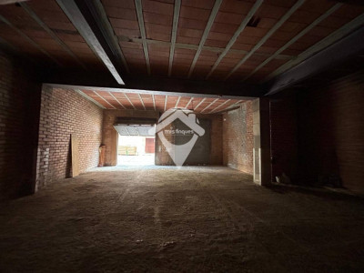 LOCAL DIAFANO EN VENTA TERRASSA