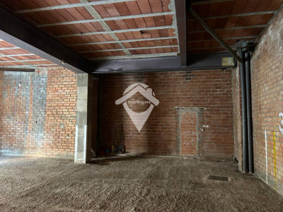 LOCAL DIAFANO EN VENTA TERRASSA