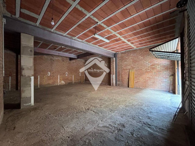 LOCAL DIAFANO EN VENTA TERRASSA