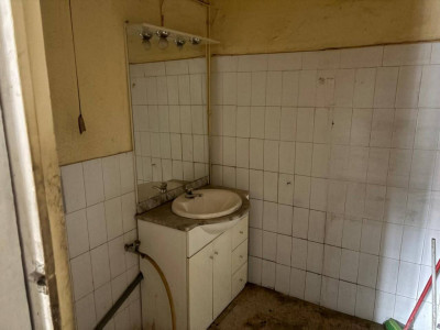 LOCAL DIAFANO, PARALELO A LA AVENIDA MATADEPERA