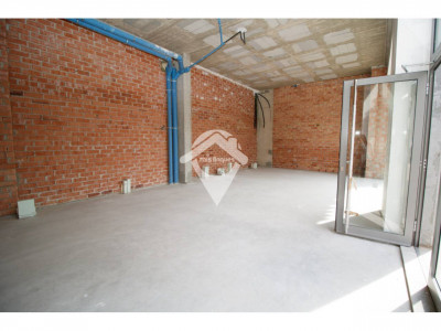 LOCAL EN ALQUILER CALLE BRUTAU