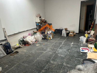 Local en Alquiler en el CENTRO de 113m2 todo en planta!!