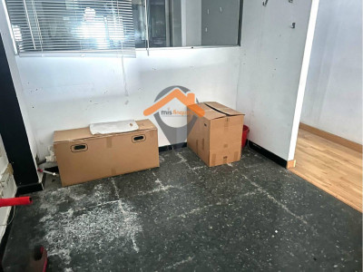 Local en Alquiler en el CENTRO de 113m2 todo en planta!!