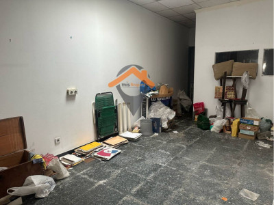 Local en Alquiler en el CENTRO de 113m2 todo en planta!!