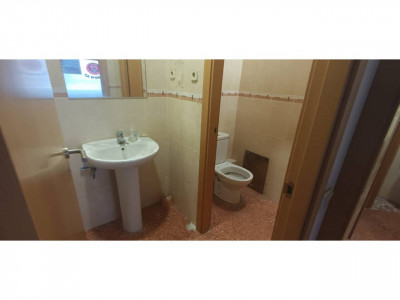 Local en alquiler junto Av. Matadepera.