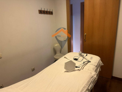 LOCAL EN VENTA EN EL CENTRO CON POSIBILIDAD DE HACERLO VIVIENDA!