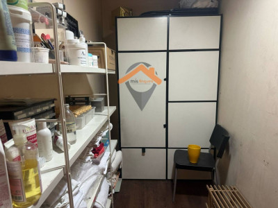 LOCAL EN VENTA EN EL CENTRO CON POSIBILIDAD DE HACERLO VIVIENDA!