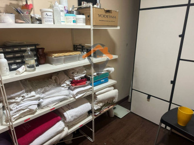 LOCAL EN VENTA EN EL CENTRO CON POSIBILIDAD DE HACERLO VIVIENDA!