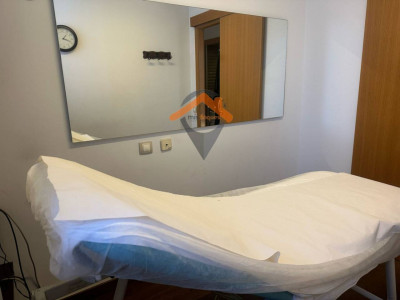 LOCAL EN VENTA EN EL CENTRO CON POSIBILIDAD DE HACERLO VIVIENDA!