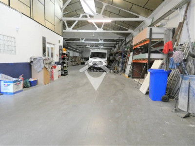 NAVE INDUSTRIAL EN VENTA ZONA EIXAMPLE-HERMETICA SABADELL