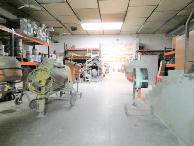NAVE INDUSTRIAL EN VENTA ZONA EIXAMPLE-HERMETICA SABADELL