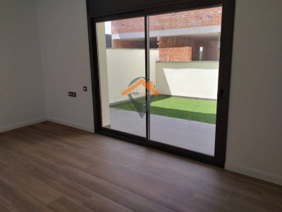 OBRA NUEVA  ¡CASA UNIFAMILIAR EN VILADECAVALLS! 