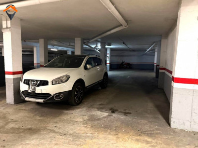 ¡OLVÍDATE DE BUSCAR APARCAMIENTO EN CREU DE BARBERÁ! PLAZA AMPLIA Y DE FÁCIL ACCESO!