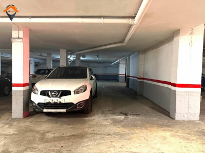 ¡OLVÍDATE DE BUSCAR APARCAMIENTO EN CREU DE BARBERÁ! PLAZA AMPLIA Y DE FÁCIL ACCESO!