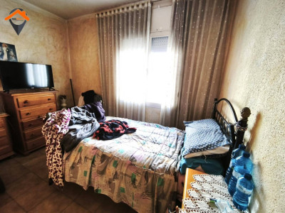 ¡OPORTUNIDAD EN LES TERMES! PISO SOLEADO DE 3 HABITACIONES PARA ENTRAR A VIVIR!! 