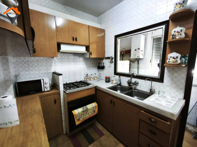 ¡OPORTUNIDAD EN LES TERMES! PISO SOLEADO DE 3 HABITACIONES PARA ENTRAR A VIVIR!! 