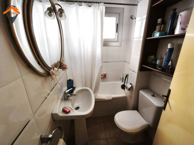 ¡OPORTUNIDAD EN LES TERMES! PISO SOLEADO DE 3 HABITACIONES PARA ENTRAR A VIVIR!! 