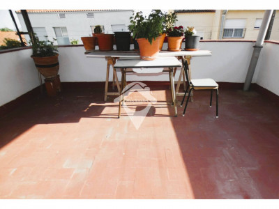 OPORTUNIDAD ¡¡¡¡GRAN CASA EN POBLE SEC-SANT QUIRZE DEL VALLES