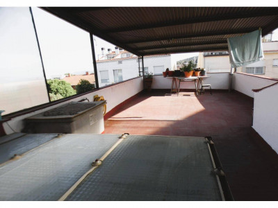 OPORTUNIDAD ¡¡¡¡GRAN CASA EN POBLE SEC-SANT QUIRZE DEL VALLES