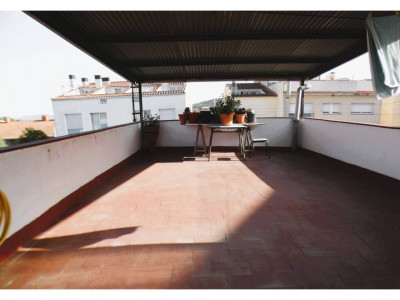 OPORTUNIDAD ¡¡¡¡GRAN CASA EN POBLE SEC-SANT QUIRZE DEL VALLES