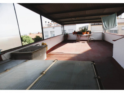 OPORTUNIDAD ¡¡¡¡GRAN CASA EN POBLE SEC-SANT QUIRZE DEL VALLES