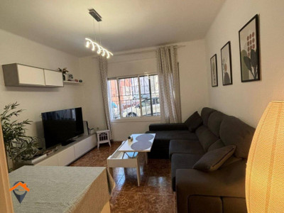 OPORTUNIDAD PISO CON PATIO EN CA N’ORIAC – LUMINOSO Y EN BUEN ESTADO