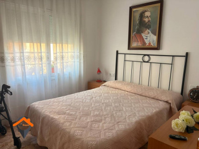 OPORTUNIDAD!!! PISO DE 2 HABITACIONES (ANTES 3) REFORMADO Y CON ASCENSOR!!!