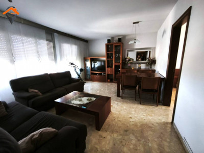 OPORTUNIDAD, TODO EXTERIOR!!! PARA ENTRAR A VIVIR