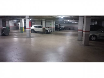 Parking en alquiler en Can Llong(08206)