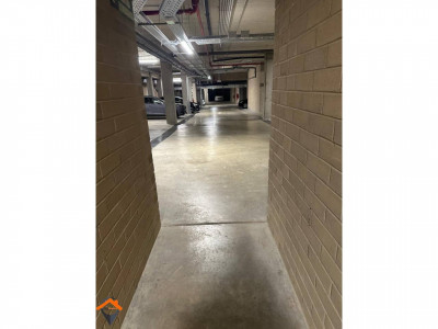 Parking en venta en Gràcia(08203)