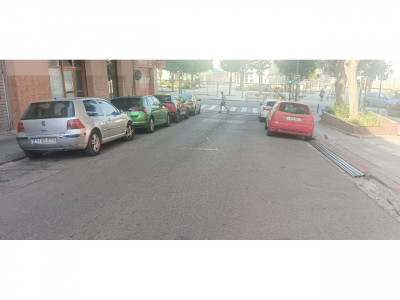 PARKING PARA MOTO EN CAN RULL