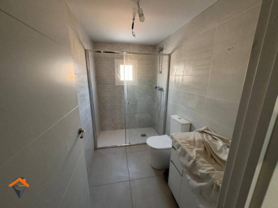 PISO A ESTRENAR,  CON DOS VIVIENDAS IDEAL PARA DOS FAMILIAS!!!