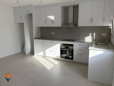 PISO A ESTRENAR,  CON DOS VIVIENDAS IDEAL PARA DOS FAMILIAS!!!