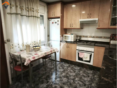 Piso amplio y luminoso en la mejor zona Concordia-Sabadell