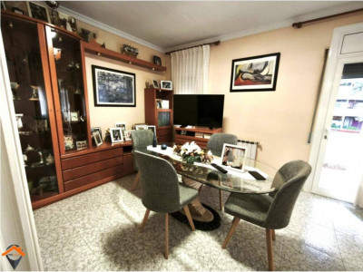 Piso amplio y luminoso en la mejor zona de La Concordia, Sabadell!!!