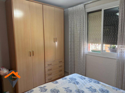 PISO CANTONERO CON 4 HABITACIONES, BALCON, ASCENSOR Y TRASTERO!!!