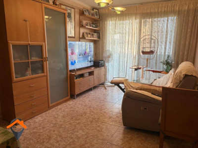 PISO CANTONERO CON 4 HABITACIONES, BALCON, ASCENSOR Y TRASTERO!!!
