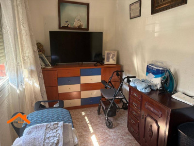 PISO CANTONERO CON 4 HABITACIONES, BALCON, ASCENSOR Y TRASTERO!!!
