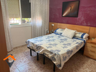 PISO CANTONERO CON 4 HABITACIONES, BALCON, ASCENSOR Y TRASTERO!!!