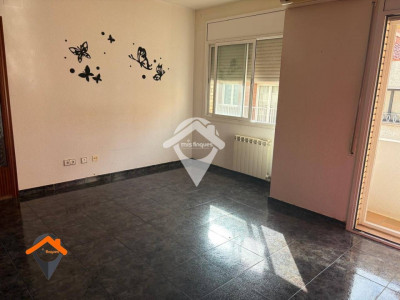 PISO CANTONERO JUNTO PARC DEL NORD CON PARKING INCLUIDO