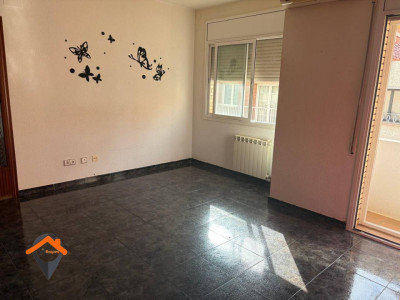 PISO CANTONERO JUNTO PARC DEL NORD CON PARKING INCLUIDO!!!!