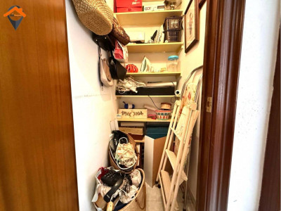 PISO CON BALCÓN, 3 HABITACIONES Y EXCELENTE UBICACIÓN CON TODOS LOS SERVICIOS A PIE DE CALLE!!