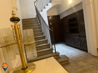 PISO CON ENCANTO HISTÓRICO EN EL CENTRO DE SABADELL!!! 