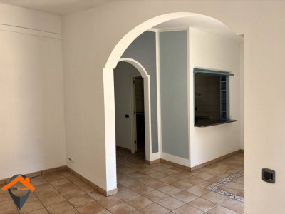 PISO CON ENCANTO HISTÓRICO EN EL CENTRO DE SABADELL!!! 