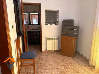 PISO CON SOLO UN VECINO, CON ENTRADA INDEPENDIENTE Y TERRAZA!!!