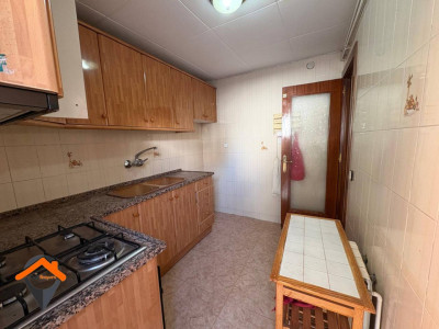 PISO CON SOLO UN VECINO, CON ENTRADA INDEPENDIENTE Y TERRAZA!!!